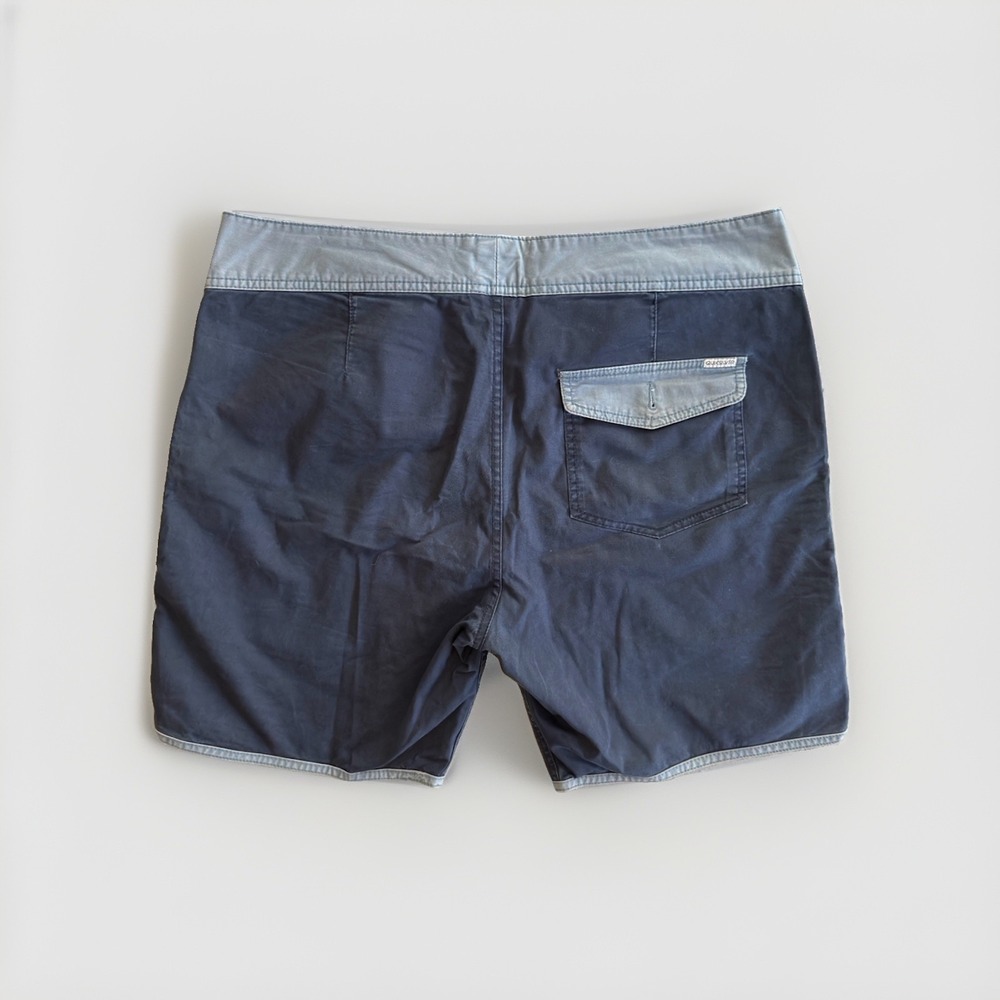 Quiksilver Men's Blue Board Shorts Size 34 Surf Swim Beach Drawstring - Picture 2 of 4